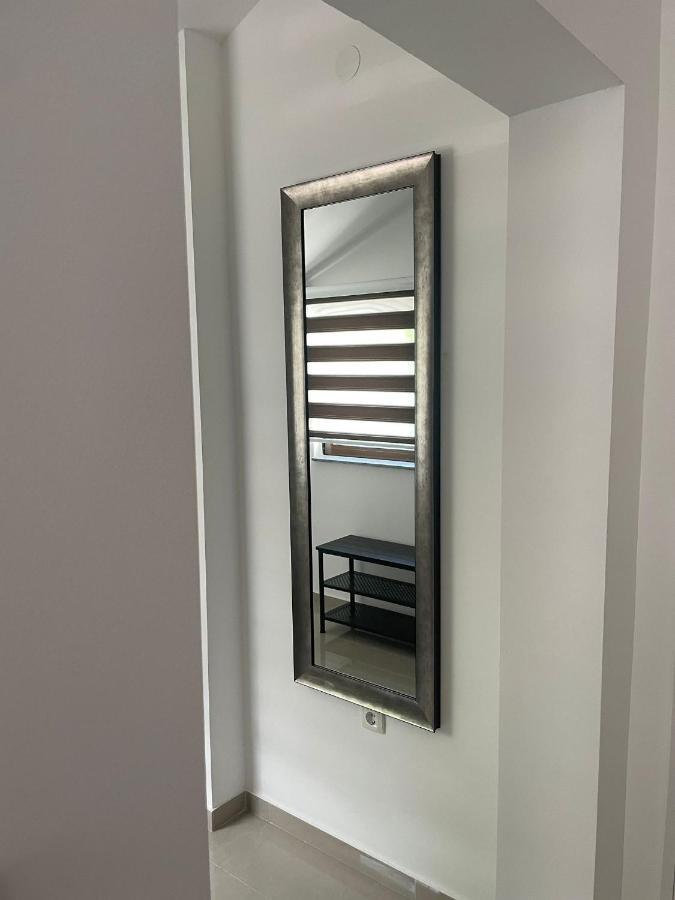 Morpheus Apartmani Sremska Mitrovica Exteriör bild