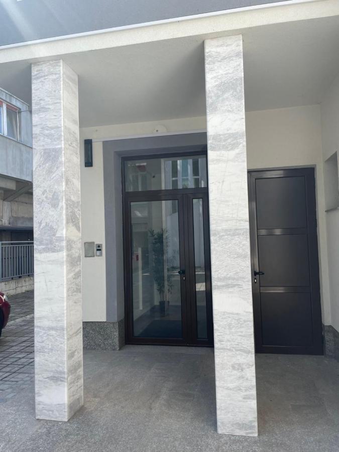 Morpheus Apartmani Sremska Mitrovica Exteriör bild