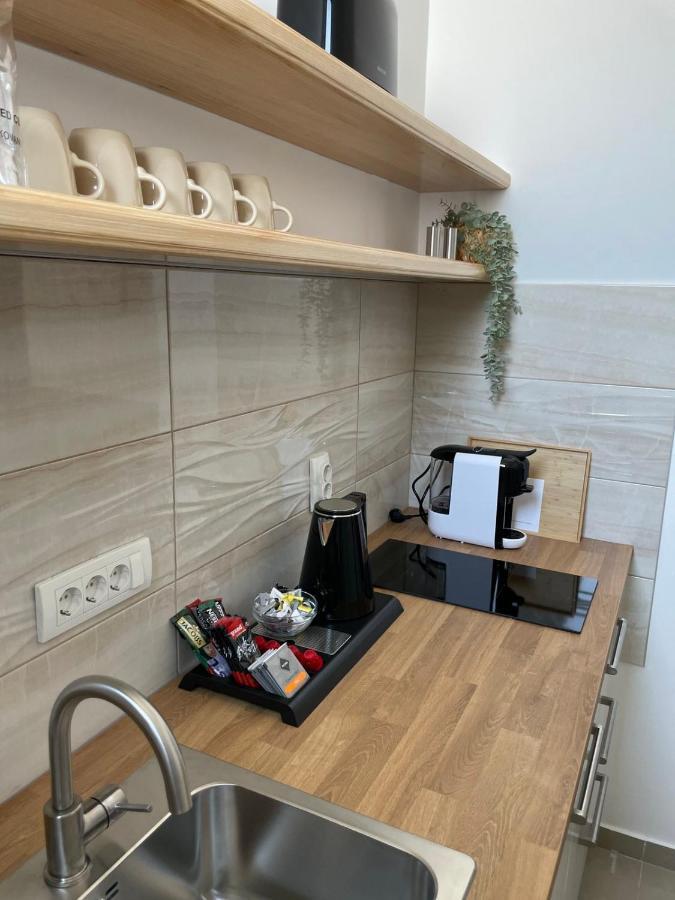 Morpheus Apartmani Sremska Mitrovica Exteriör bild