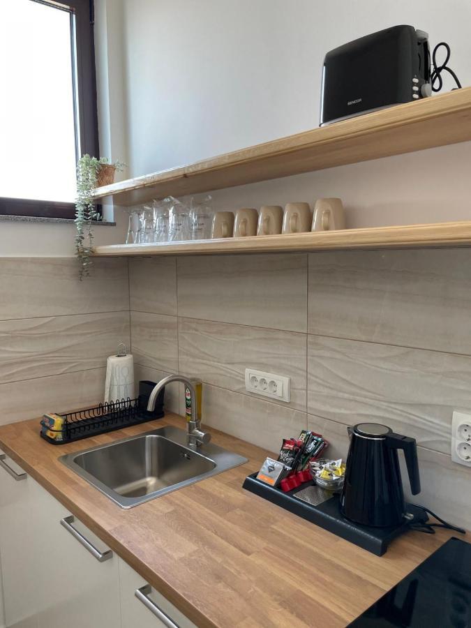 Morpheus Apartmani Sremska Mitrovica Exteriör bild