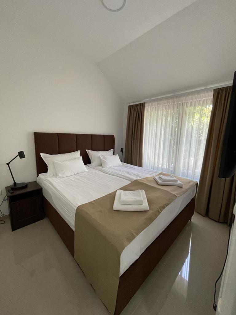 Morpheus Apartmani Sremska Mitrovica Exteriör bild
