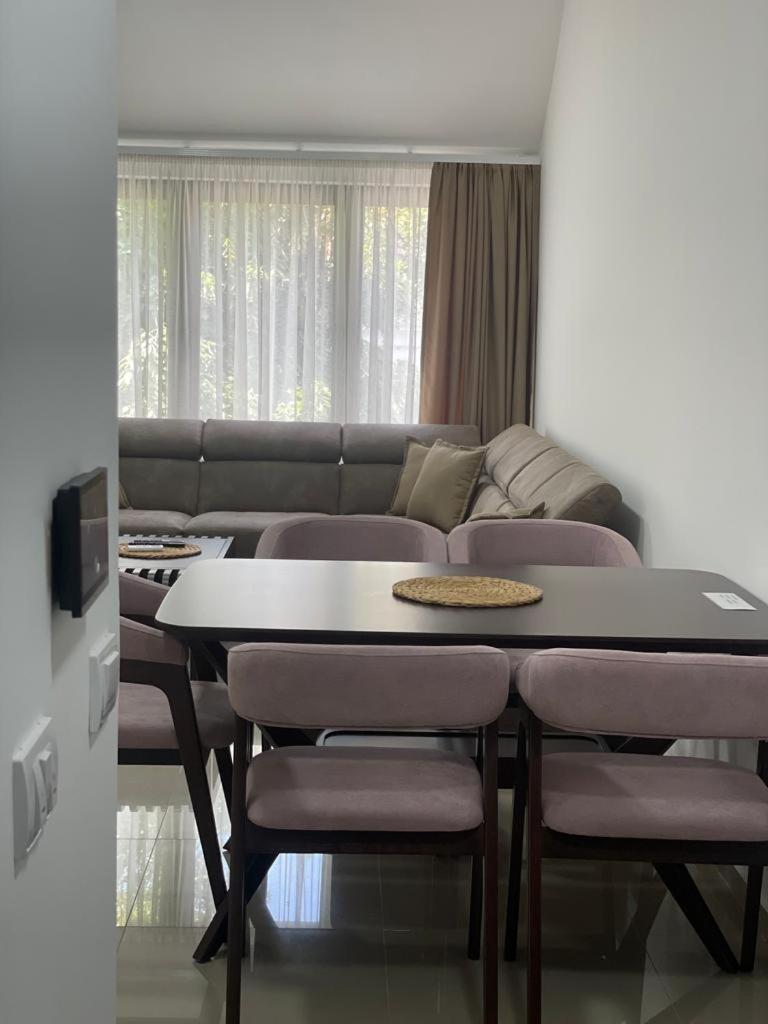 Morpheus Apartmani Sremska Mitrovica Exteriör bild